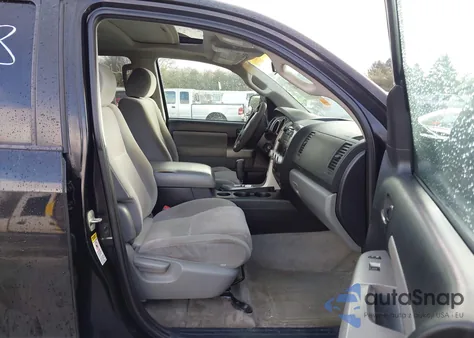 2008 Toyota Sequoia Sr5 4.7L V8 z USA, uszkodzony, nr VIN 5TDBT64A18S000085